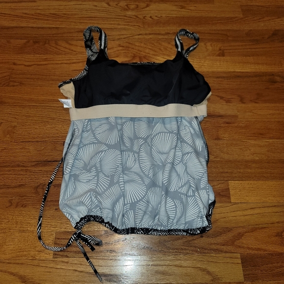 MASTECTOMY SWIM TOP SIZE 18.      JODEE 2083 BLOUSON - Picture 2 of 7